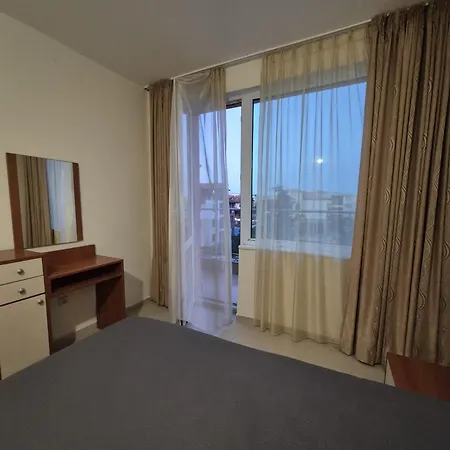 Ravda Apartament *